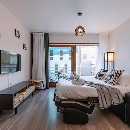 Apartment Studio N&B - Completely Renovated Studio Located In The Heart Of Ostend *